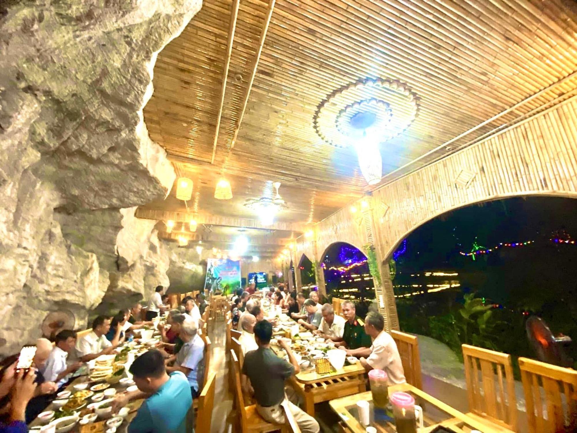Green Valley Homestay - Thung Lung Xanh Nguyen Ngoai Eksteriør billede